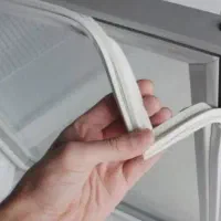 تعمیروتعویض تخصصی نوار دور درب یخچال و گازگیری