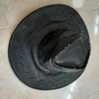 کلاه چرمی لبه دار
