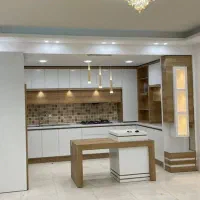 آپارتمان دو خواب. بین رشد و توحیدی راد