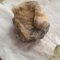 سنگ زیبا مخصوص تراش رگه دار