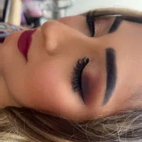 میکاپ و شنیون تخفیف ویژه فیکس۴۸ ساعته و اموزش