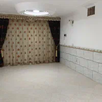 خانه بالای نیم طبقه