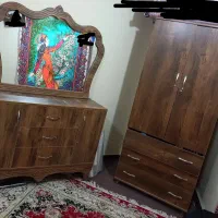 کمد ۳ کشابه بهمراه میز آینه ارایشی