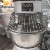 سرخ کن .ترازو .خمیرگیر