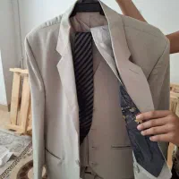 کت شلوار وجلیقه