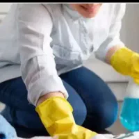 نیازمند نظافتکار خانوم
