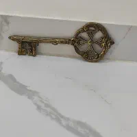 جا کلیدی برنجی