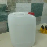 ظرف بیست لیتری در حد نو