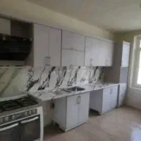 اجاره ساختمان/ ۱۳۰ متر/ بر خ راهنمایی/ حیاط دار