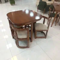 میز غذاخوری