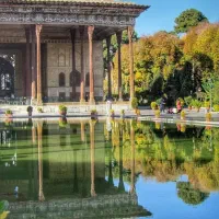 همکف-حیاط-اختصاصی-مهراباد