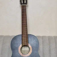 گیتار در حد نو