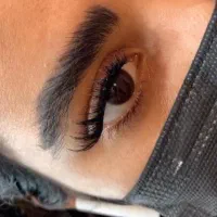 تخفیف تابستانه کاشت مژه و اصلاح و ابرو