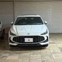 ام جی ۵ مدل ۲۰۲۵ صفر