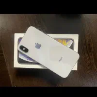 ایفون xs