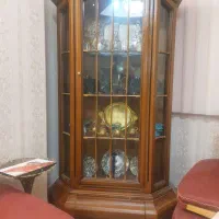بوفه چوب یک تیکه تراش خورده رنگ فندقی