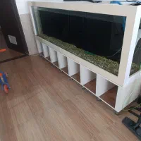 آکواریوم با پایه هایگلاس