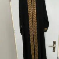 عبا نگین دار
