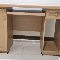 میز تحریر در حد
