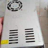 منبع تغذیه ۱۲ولت