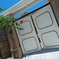 نقاشی ساختمان و درو پنجره
