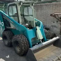 حمل نخاله مینی لودر توماس‌ خاورکمپرس خاکبرداری