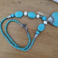 فیروزه عطیقه