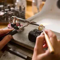 جذب نیرو در خط تولید طلاسازی