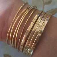 ۲۰۰ بالا تابلو النگو  اینه ای سایز ۱