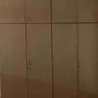دوعدد کمد دیواری یکی در حد نو اماده نصب