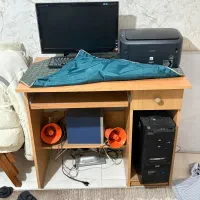 میز تحریر و میز کامپیوتر