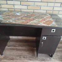 میزتحریرواداری