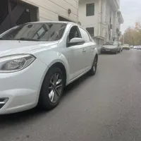 برلیانس H330 اتوماتیک 1650cc، مدل ۱۳۹۷