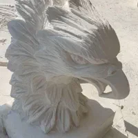 مجسمه سنگی