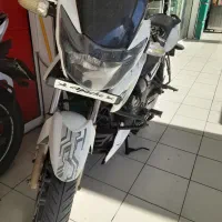 آپاچی ۱۸۰ نو و تمیز بدون هیچ ایرادی