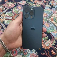 آیفون ۱۵ مکث