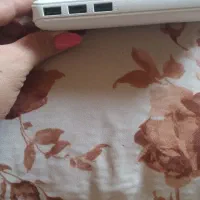 پاوربانک‌مارک‌سامسونگ‌سفیدرنگ‌
