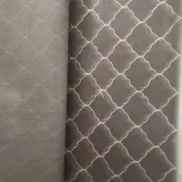 موکت قهوه ای رنگ طرح دار ۱۰متر نو