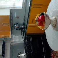 آپارتمان خوش نقشه غرق نور دو بر دو واحدی