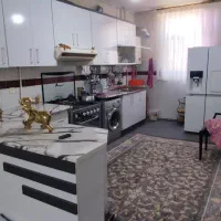 100متر-دو-طبقه-ویلایی-حیاط-ماشین-رو