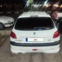 پژو 206
