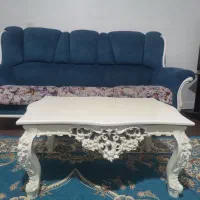 مبل راحتی 9 نفره  تمیز با میز جلو مبلی و عسلی