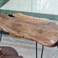میز و صندلی چوبی