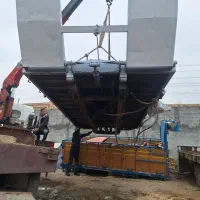 جرثقیل چپقی پنج تن و کفی خودروبر مکانیزه