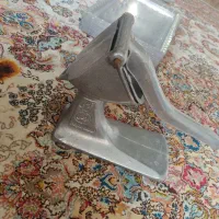 آبمیوه گیری دستی