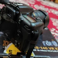 دوربین نیکون D7500