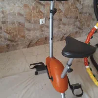 دوچرخه ثابت. حلقه ورزشی