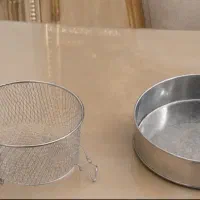 سبد سرخ کن.قالب کیک گرد
