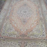 فرش ۹ متری زمرد مشهد گل برجسته ۲ عدد
