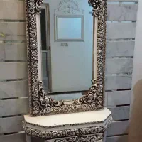آینه و میز